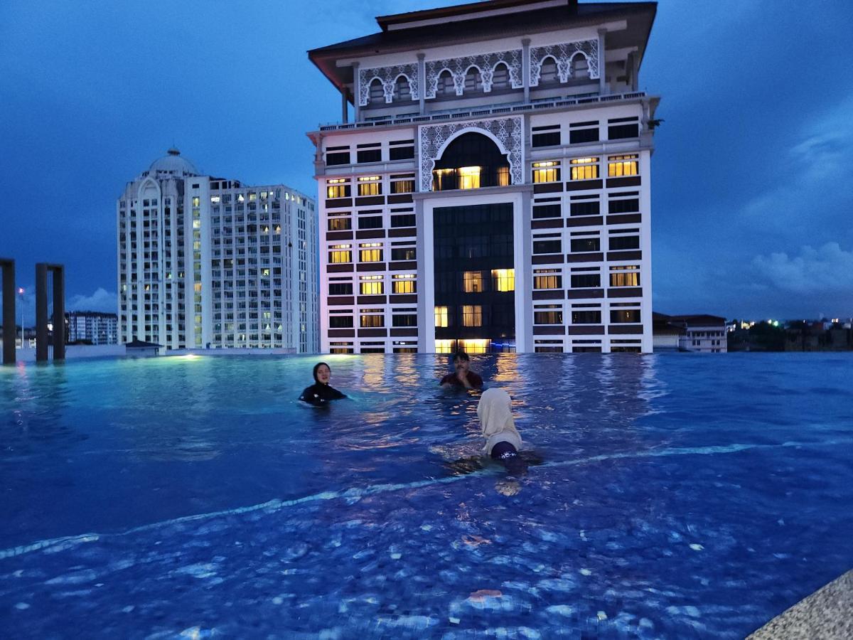 Nusa Luxurious Suite Kota Bharu Extérieur photo